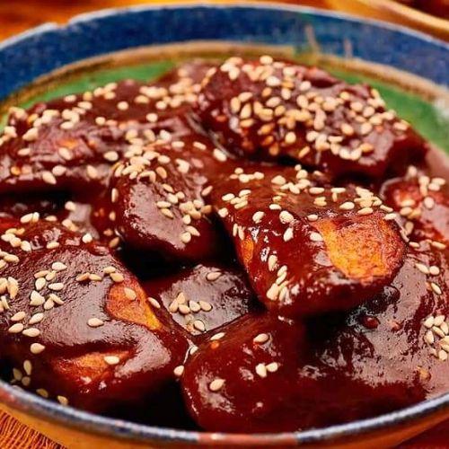mole con platanos